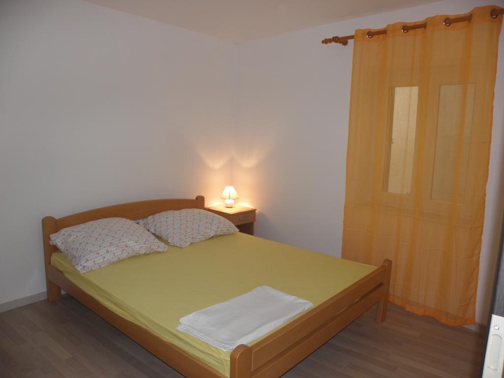 Apartment Jartic Бетина Экстерьер фото